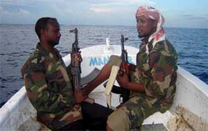 Сомалийские пираты атаковали танкер с гражданами России