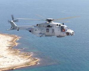 ВМС Франции проводят испытания вертолета NH-90 NFH в поисково-спасательной конфигурации