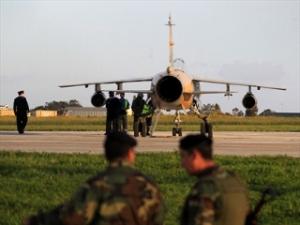 ВВС Ливии уничтожены, заявило британское военное командование
