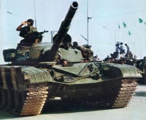 ВВС Франции за 3 дня уничтожили десяток единиц бронетехники Каддафи