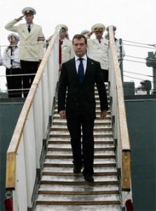 Медведев освободил от должности четырех адмиралов