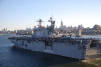 ВМС США вывели в резерв универсальный десантный корабль 